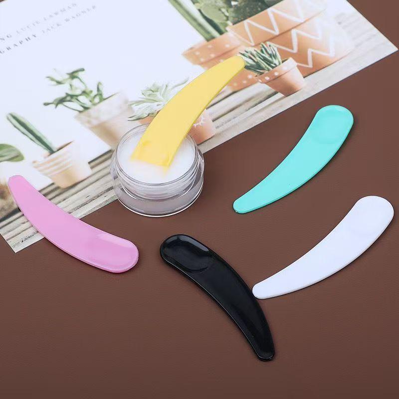 100 Pcs Beauty Makeup Sticks M – Beauty Makeup Tools recenzja i cena